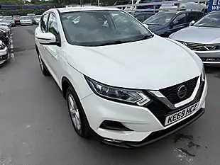 Used 2020 Nissan Qashqai Acenta Premium White - Interior and Exterior details 14