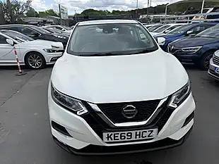 Used 2020 Nissan Qashqai Acenta Premium White - Interior and Exterior details 16
