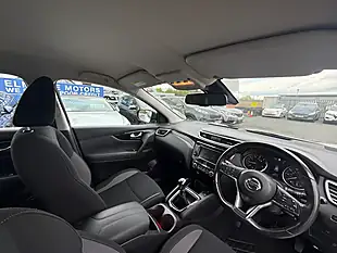 Used 2020 Nissan Qashqai Acenta Premium White - Interior and Exterior details 2