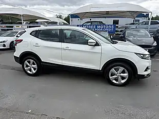 Used 2020 Nissan Qashqai Acenta Premium White - Interior and Exterior details 6