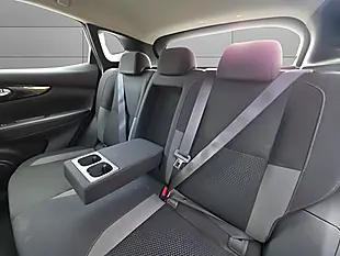Used 2020 Nissan Qashqai Acenta Premium White - Interior and Exterior details 19