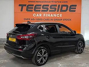 Used 2020 Nissan Qashqai N-Connecta Black - Interior and Exterior details 12