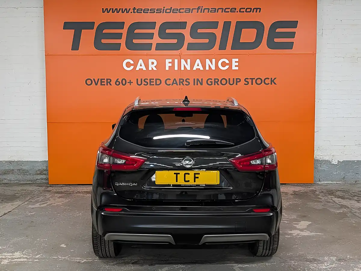 Used 2020 Nissan Qashqai N-Connecta Black - Interior and Exterior details 15