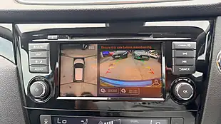 Used 2020 Nissan Qashqai N-Connecta Blue - Interior and Exterior details 14
