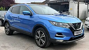 Used 2020 Nissan Qashqai N-Connecta Blue - Interior and Exterior details 9