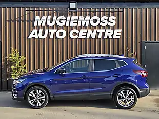Used 2020 Nissan Qashqai N-Connecta Blue - Interior and Exterior details 4