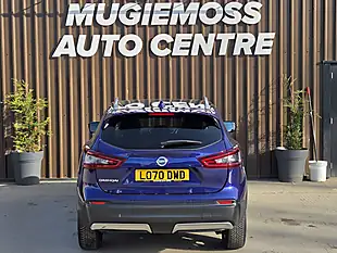 Used 2020 Nissan Qashqai N-Connecta Blue - Interior and Exterior details 5