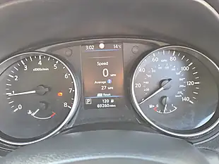 Used 2020 Nissan Qashqai N-Connecta Blue - Interior and Exterior details 9