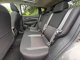 Used 2020 Nissan Qashqai N-Connecta Grey - Interior and Exterior details 15