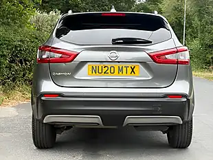 Used 2020 Nissan Qashqai N-Connecta Grey - Interior and Exterior details 8