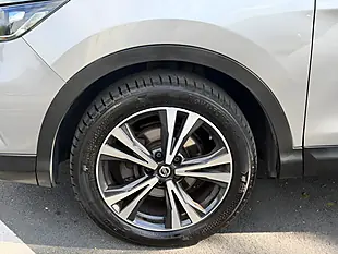 Used 2020 Nissan Qashqai N-Connecta - Interior and Exterior details 10