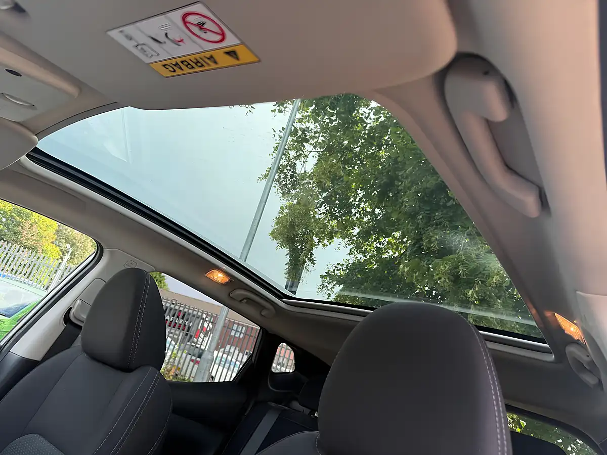 Used 2020 Nissan Qashqai N-Connecta - Interior and Exterior details 12