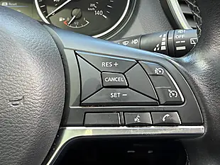 Used 2020 Nissan Qashqai N-Connecta - Interior and Exterior details 17