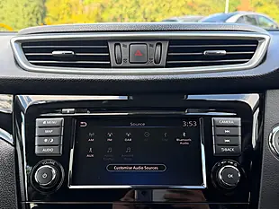 Used 2020 Nissan Qashqai N-Connecta - Interior and Exterior details 19