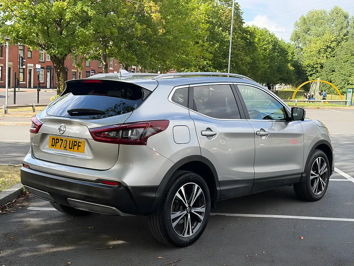 Used 2020 Nissan Qashqai N-Connecta - Interior and Exterior details 5