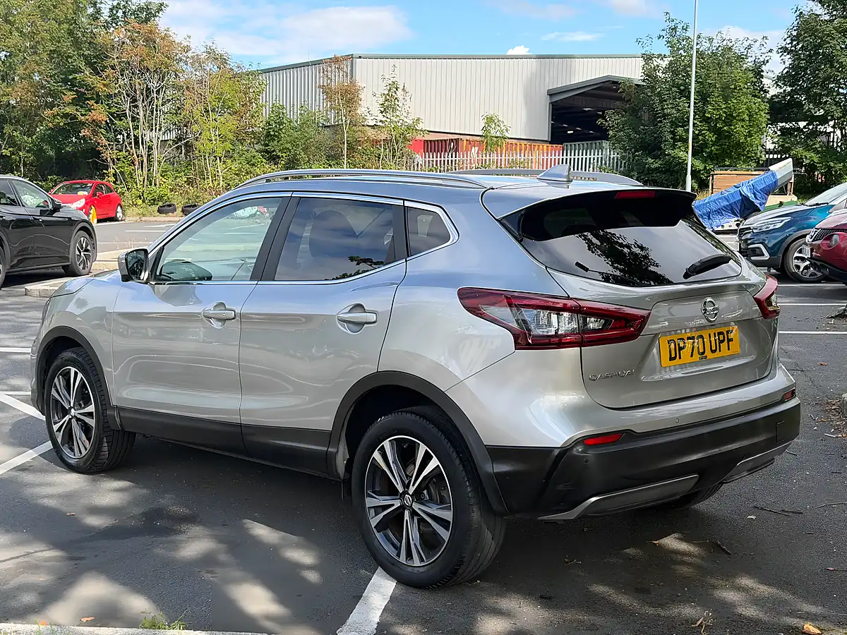 Used 2020 Nissan Qashqai N-Connecta - Interior and Exterior details 7
