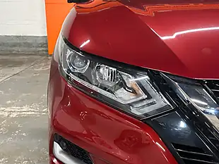 Used 2020 Nissan Qashqai N-Connecta Red - Interior and Exterior details 12