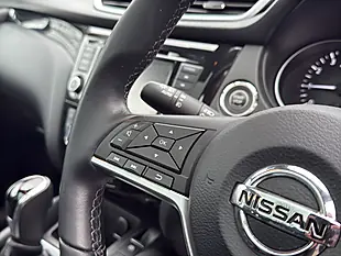 Used 2020 Nissan Qashqai N-Connecta Silver - Interior and Exterior details 14