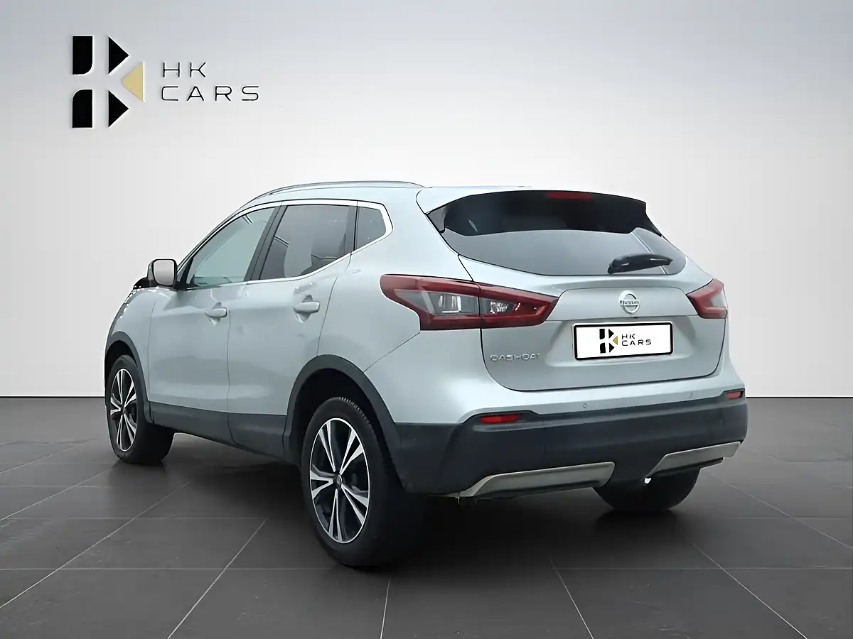 Used 2020 Nissan Qashqai N-Connecta Silver - Interior and Exterior details 9