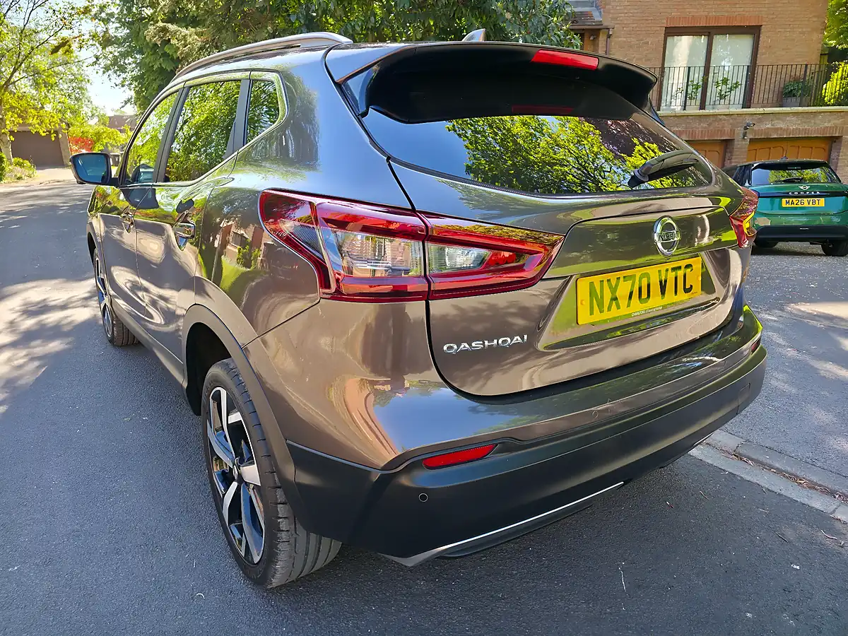 Used 2020 Nissan Qashqai N-Motion Bronze - Interior and Exterior details 4