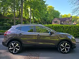 Used 2020 Nissan Qashqai N-Motion Bronze - Interior and Exterior details 7