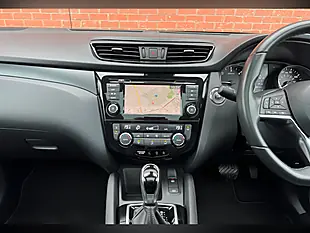 Used 2020 Nissan Qashqai N-Tec Black - Interior and Exterior details 12