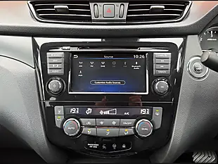 Used 2020 Nissan Qashqai N-Tec Black - Interior and Exterior details 13