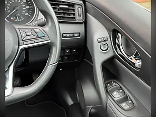 Used 2020 Nissan Qashqai N-Tec Black - Interior and Exterior details 15
