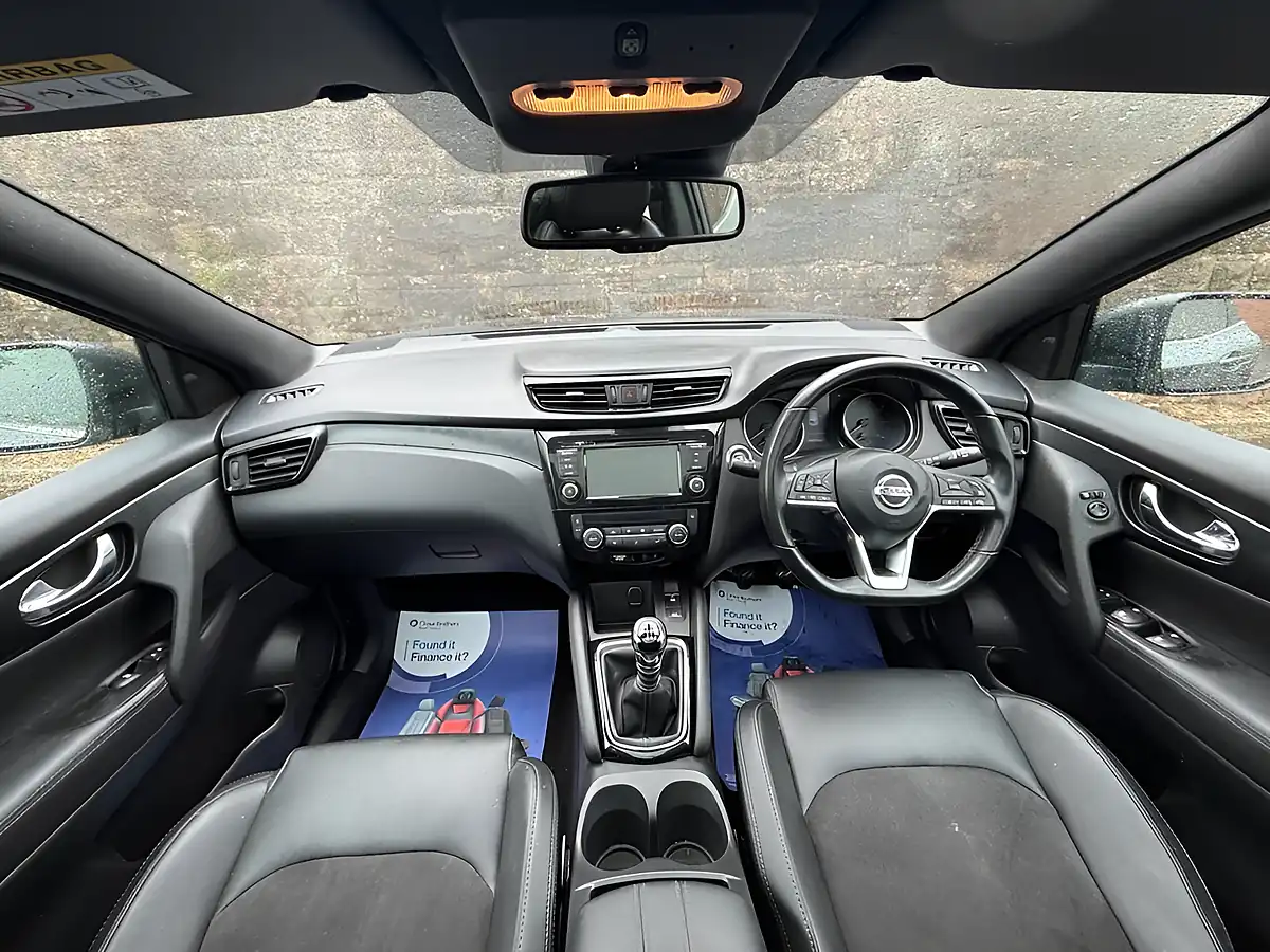 Used 2020 Nissan Qashqai N-Tec Grey - Interior and Exterior details 15