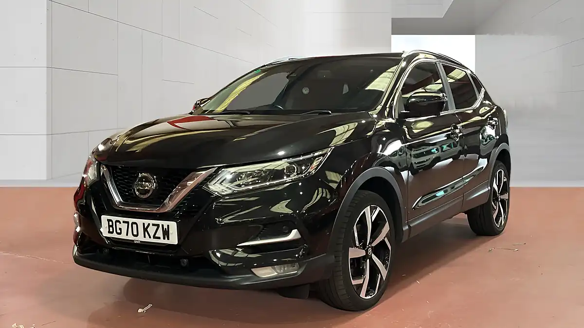 Used 2020 Nissan Qashqai Tekna Black - Interior and Exterior details 2