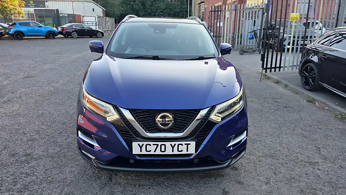 Used 2020 Nissan Qashqai Tekna Blue - Interior and Exterior details 3