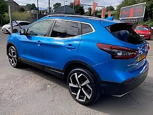 Used 2020 Nissan Qashqai Tekna Blue - Interior and Exterior details 2