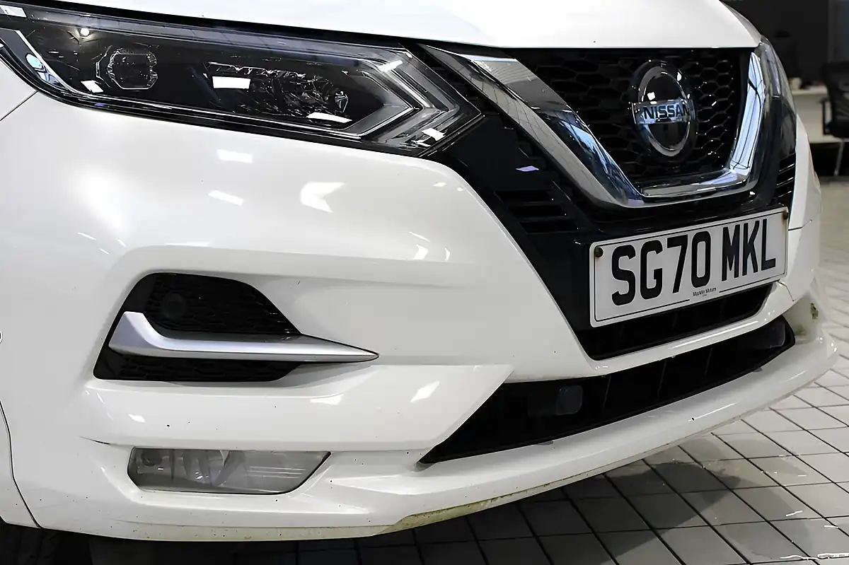 Used 2020 Nissan Qashqai Tekna+ Storm White - Interior and Exterior details 9