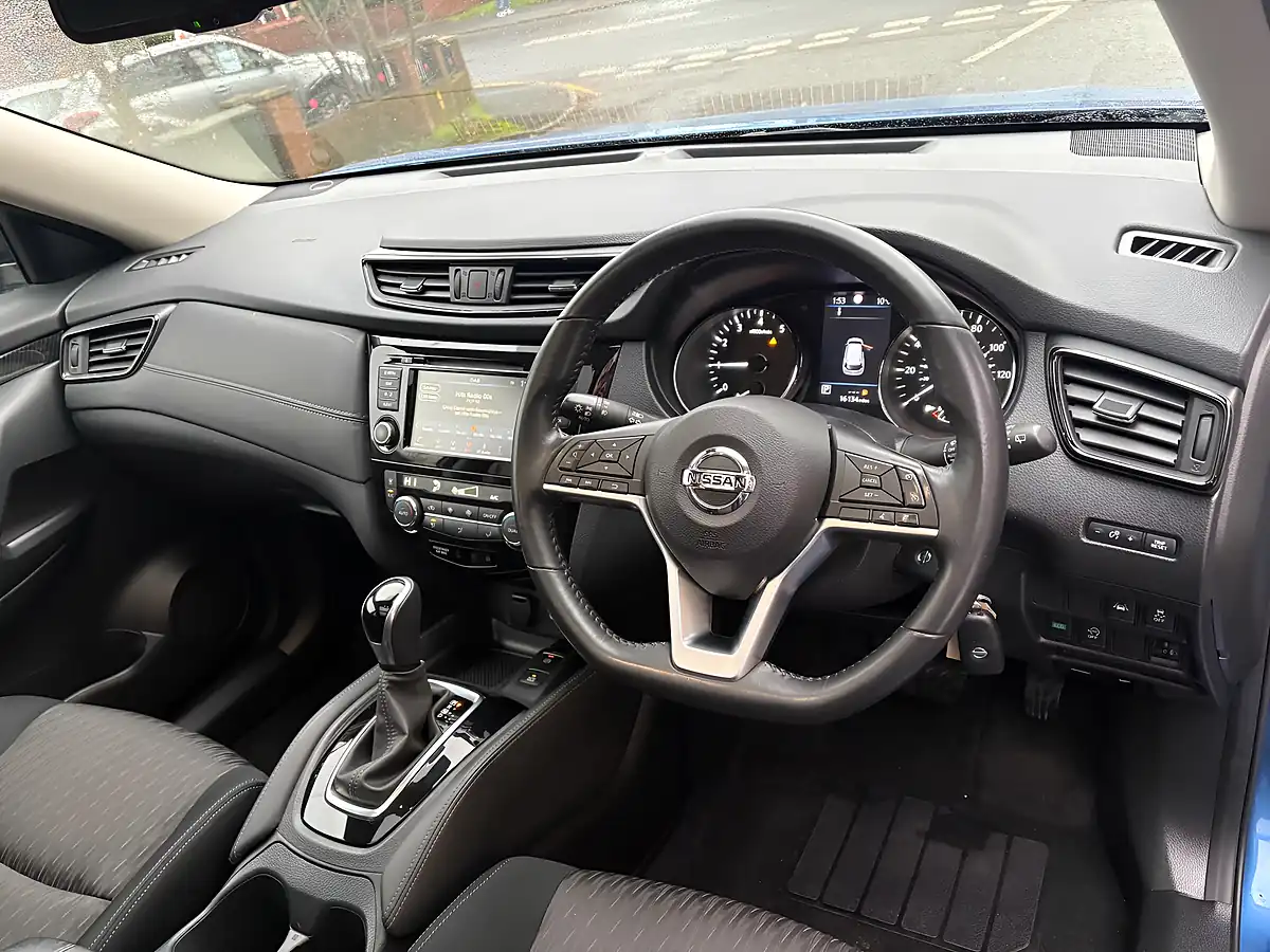 Used 2020 Nissan X-Trail Acenta Premium Blue - Interior and Exterior details 9