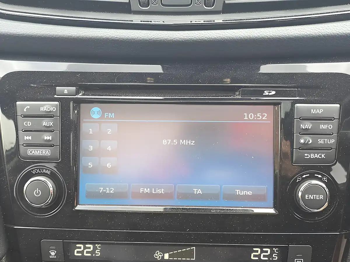Used 2020 Nissan X-Trail Acenta Premium Grey - Interior and Exterior details 17