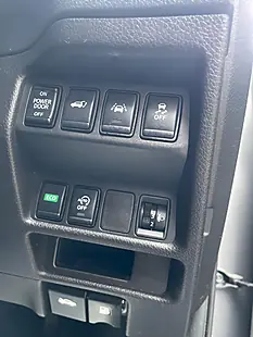 Used 2020 Nissan X-Trail N-Connecta Grey - Interior and Exterior details 10
