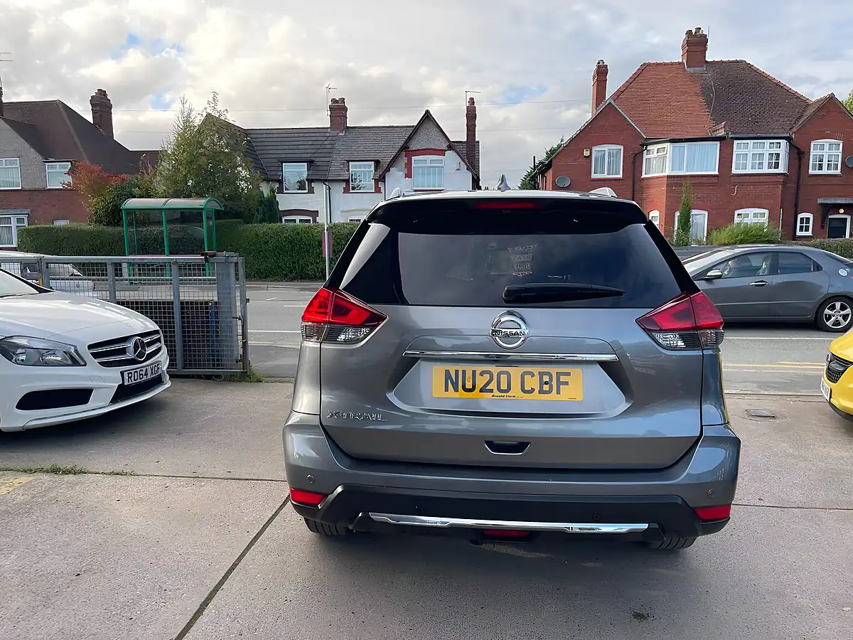 Used 2020 Nissan X-Trail N-Connecta Grey - Interior and Exterior details 11