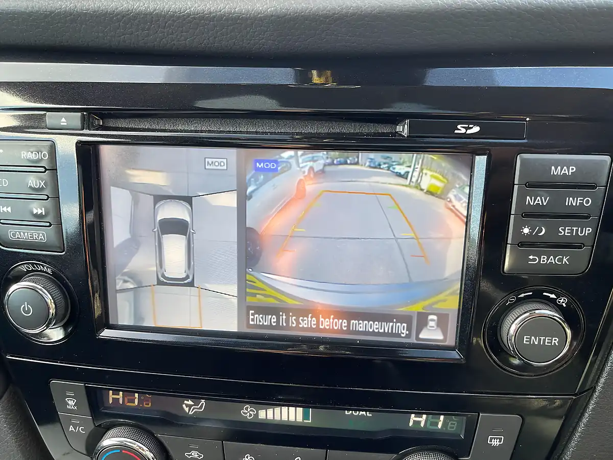 Used 2020 Nissan X-Trail N-Connecta Grey - Interior and Exterior details 13