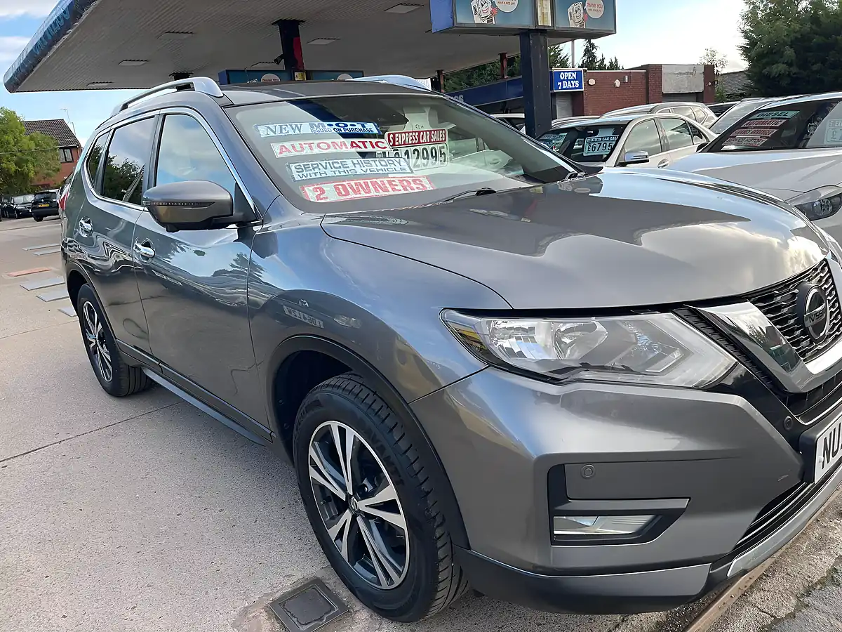 Used 2020 Nissan X-Trail N-Connecta Grey - Interior and Exterior details 16