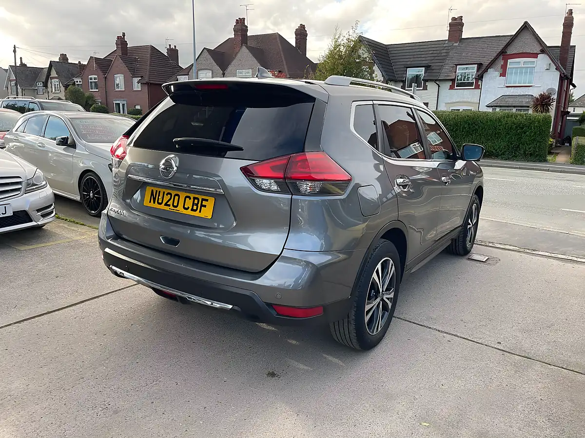 Used 2020 Nissan X-Trail N-Connecta Grey - Interior and Exterior details 2