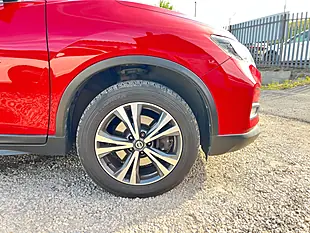 Used 2020 Nissan X-Trail N-Connecta Red - Interior and Exterior details 10