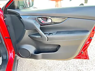 Used 2020 Nissan X-Trail N-Connecta Red - Interior and Exterior details 11