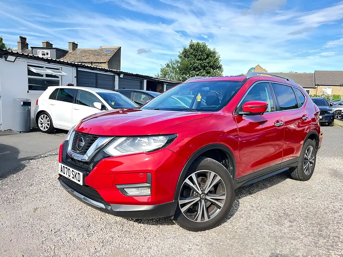 Used 2020 Nissan X-Trail N-Connecta Red - Interior and Exterior details 6