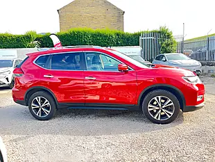 Used 2020 Nissan X-Trail N-Connecta Red - Interior and Exterior details 9
