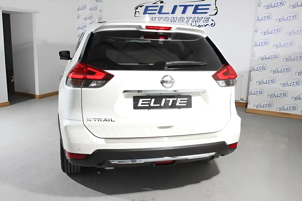 Used 2020 Nissan X-Trail N-Connecta Storm White - Interior and Exterior details 15