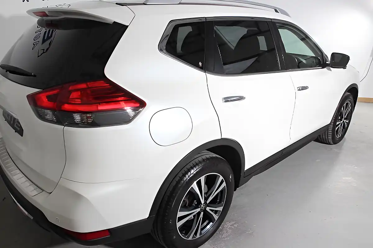 Used 2020 Nissan X-Trail N-Connecta Storm White - Interior and Exterior details 19