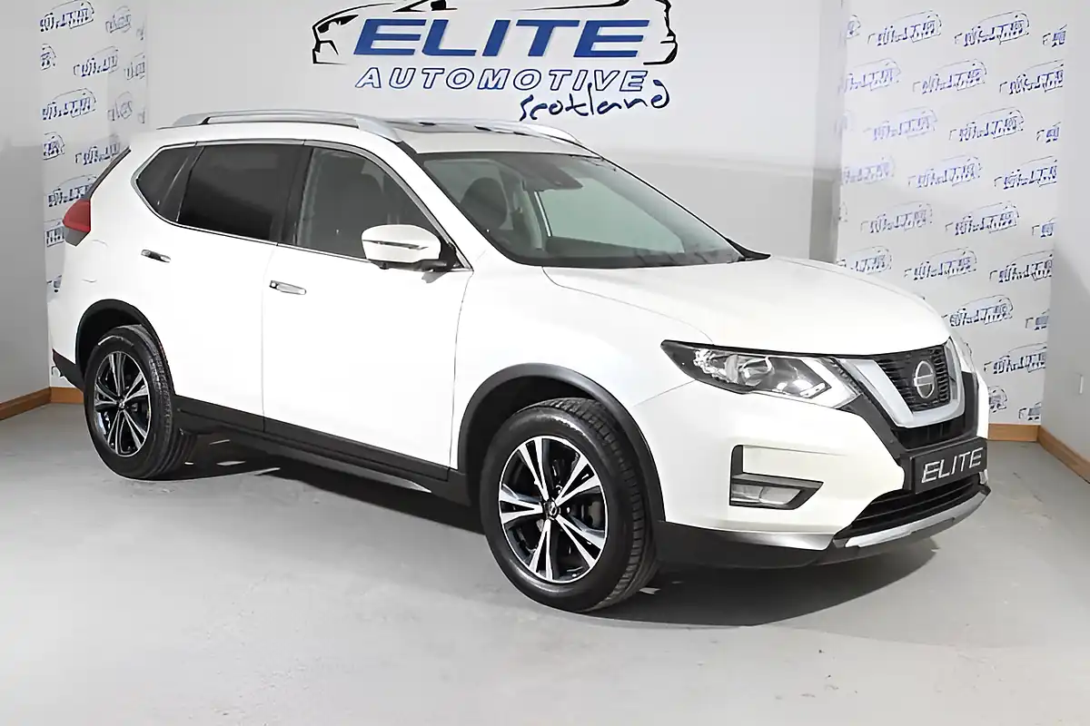 Used 2020 Nissan X-Trail N-Connecta Storm White - Interior and Exterior details 3
