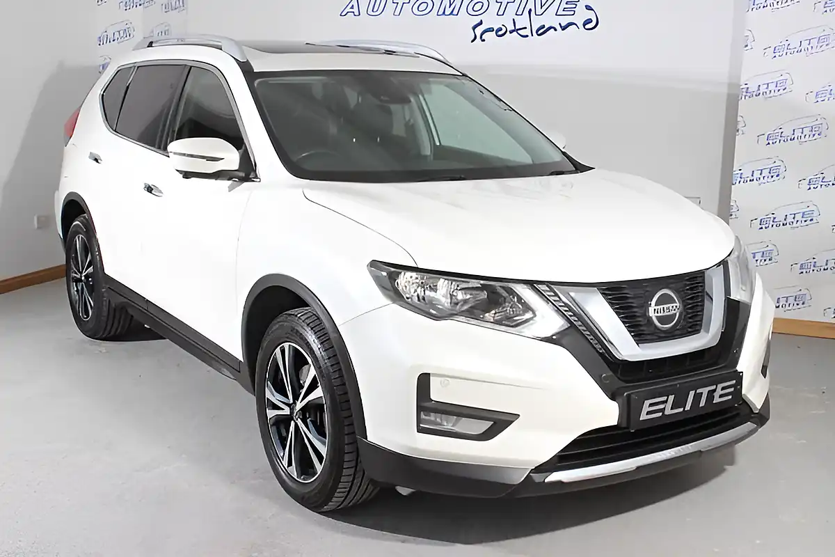 Used 2020 Nissan X-Trail N-Connecta Storm White - Interior and Exterior details 6