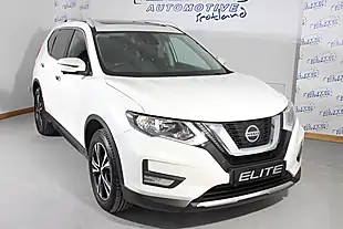 Used 2020 Nissan X-Trail N-Connecta Storm White - Interior and Exterior details 7