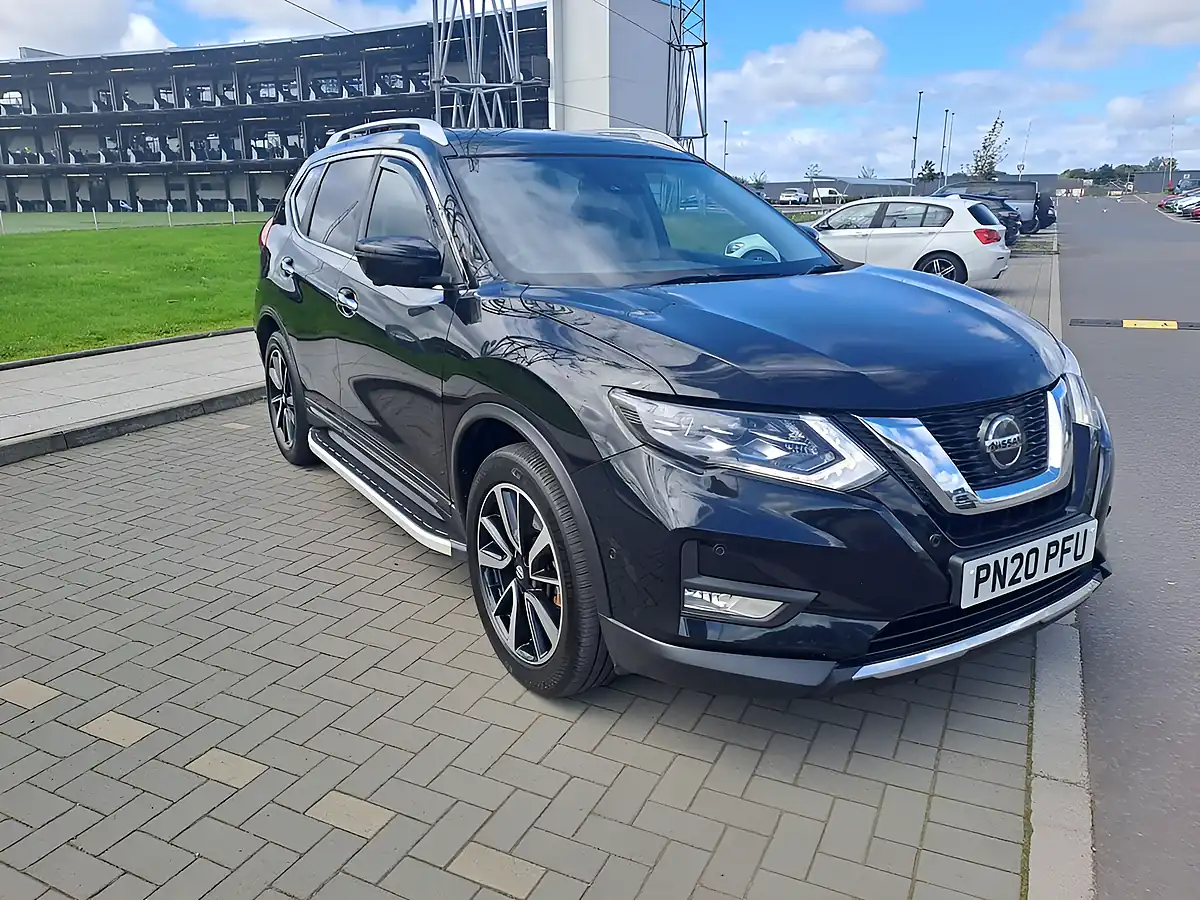 Used 2020 Nissan X-Trail Tekna Black - Interior and Exterior details 11